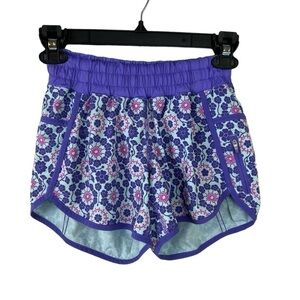 Lululemon Run: Track Attack Short Twiggy Printed Power Purple